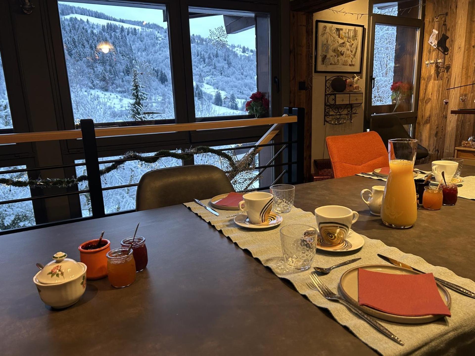 ラ・ブレス Escargot De Neige Bed & Breakfast エクステリア 写真