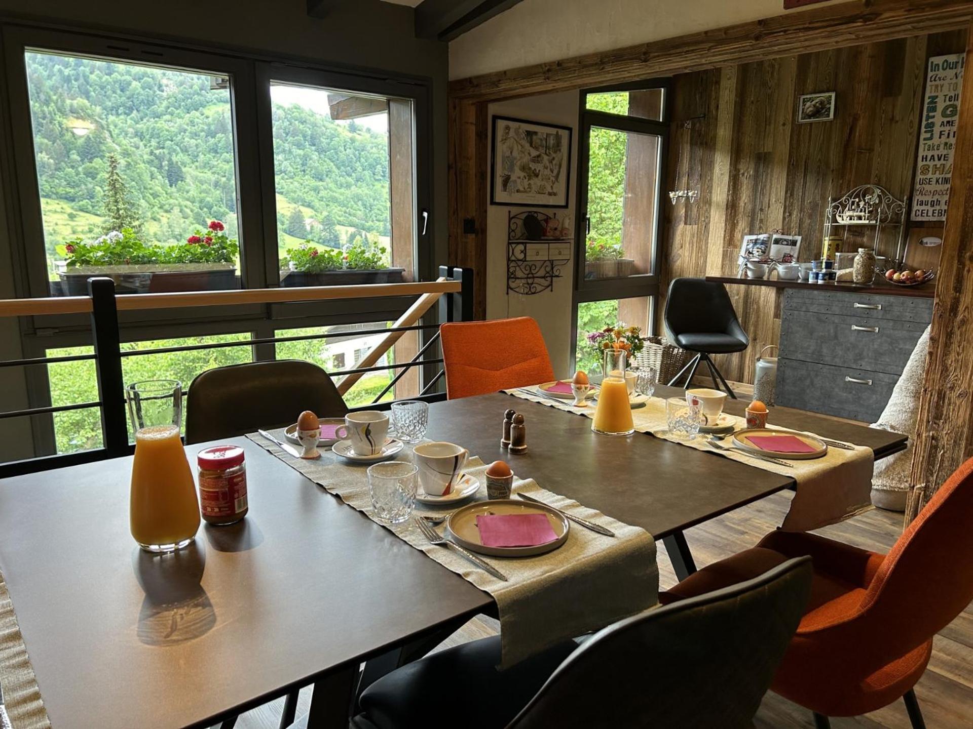 ラ・ブレス Escargot De Neige Bed & Breakfast エクステリア 写真